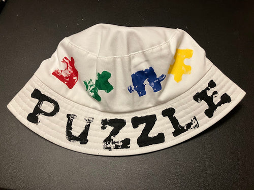 White Puzzle Gang Hat